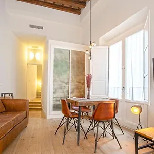  Apartamento Genteel Plaza De España