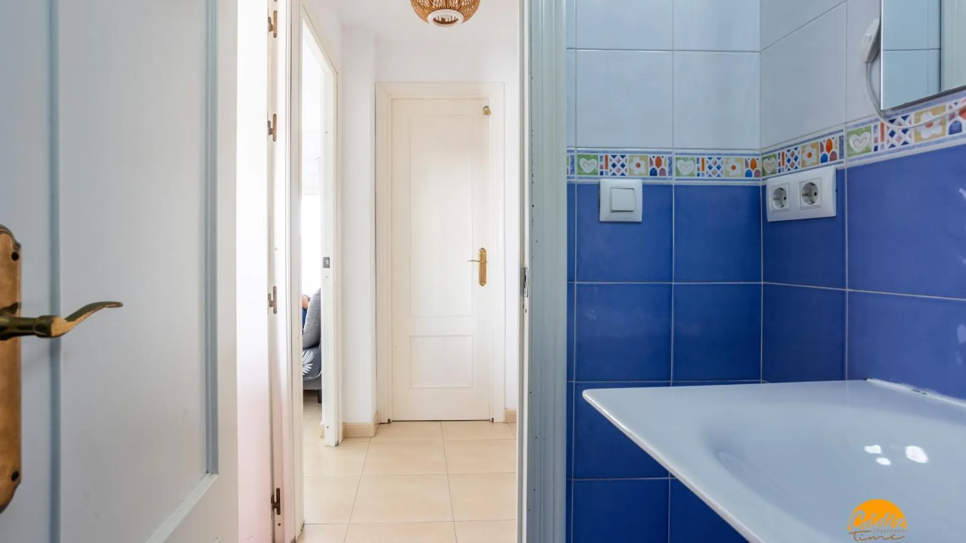 Martinez By Cadiz Time Apartment 0*,  Spain